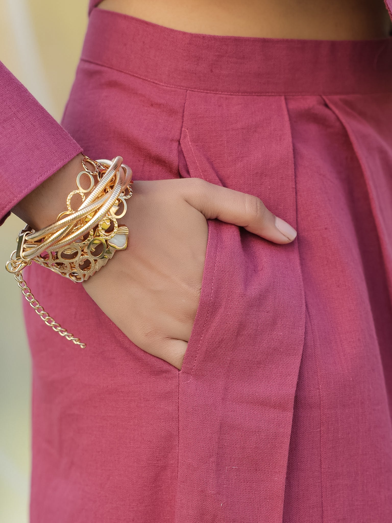 wide leg pants with pocket